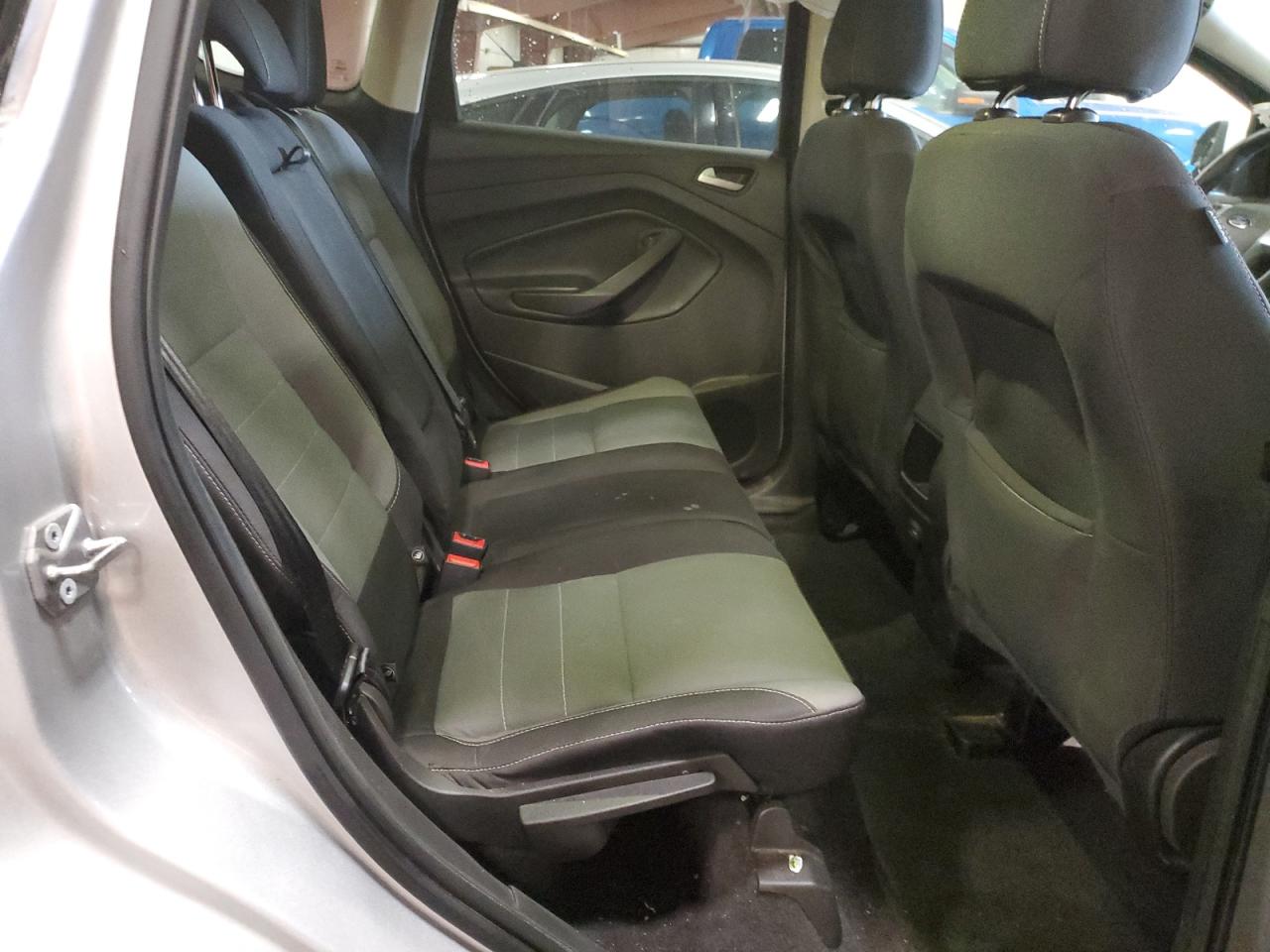 2016 Ford Escape Se VIN: 1FMCU9GX2GUB35584 Lot: 92825475