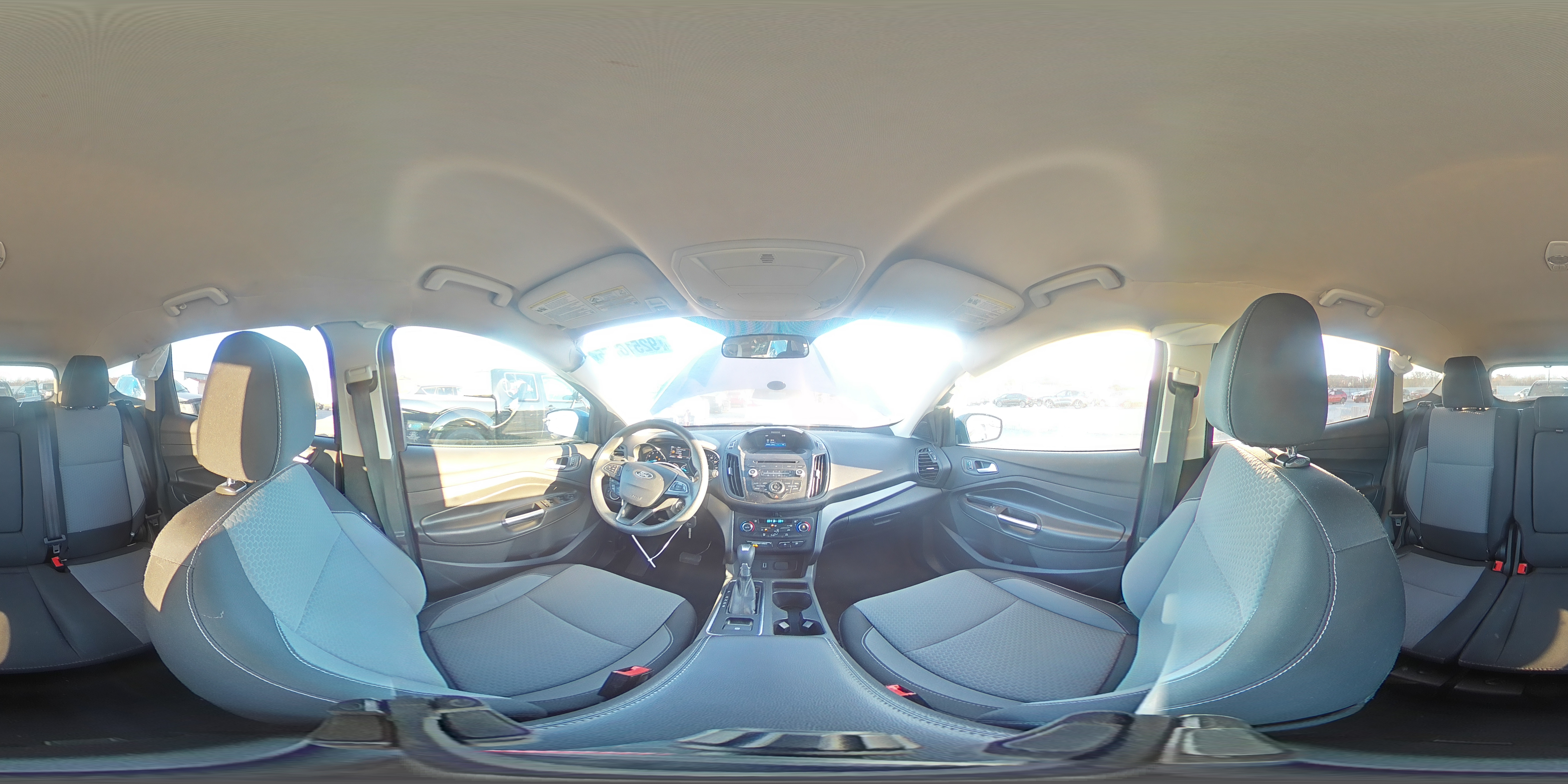 2017 Ford Escape Se VIN: 1FMCU0GD3HUD05616 Lot: 92516755