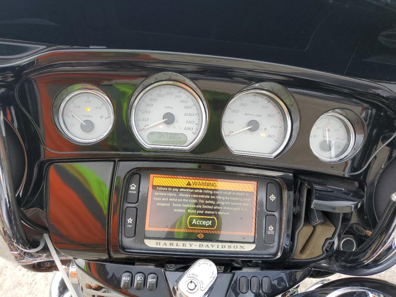 2014 Harley-Davidson Flhxs Street Glide Special VIN: 1HD1KRM13EB645306 Lot: 91292215