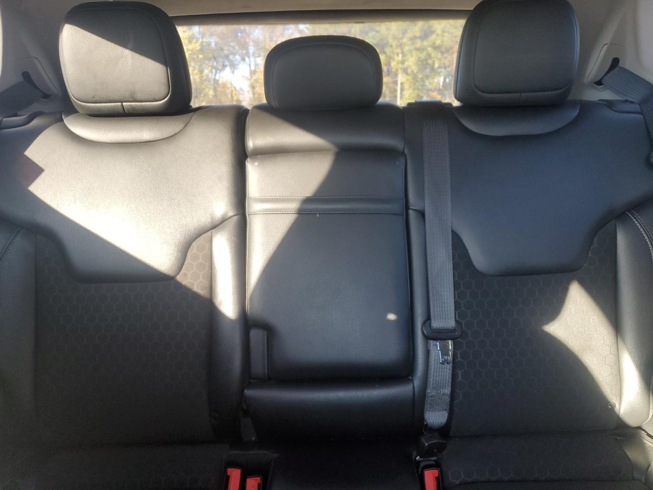 2018 Jeep Compass Latitude VIN: 3C4NJDBB5JT154717 Lot: 91207575