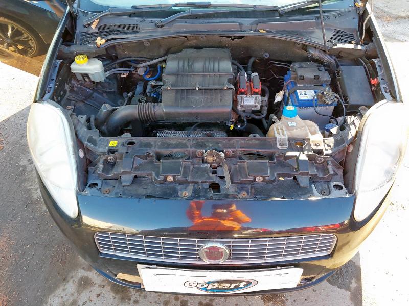 2009 FIAT GRANDE PUNTO 1.4 ELEGANZA 5DR