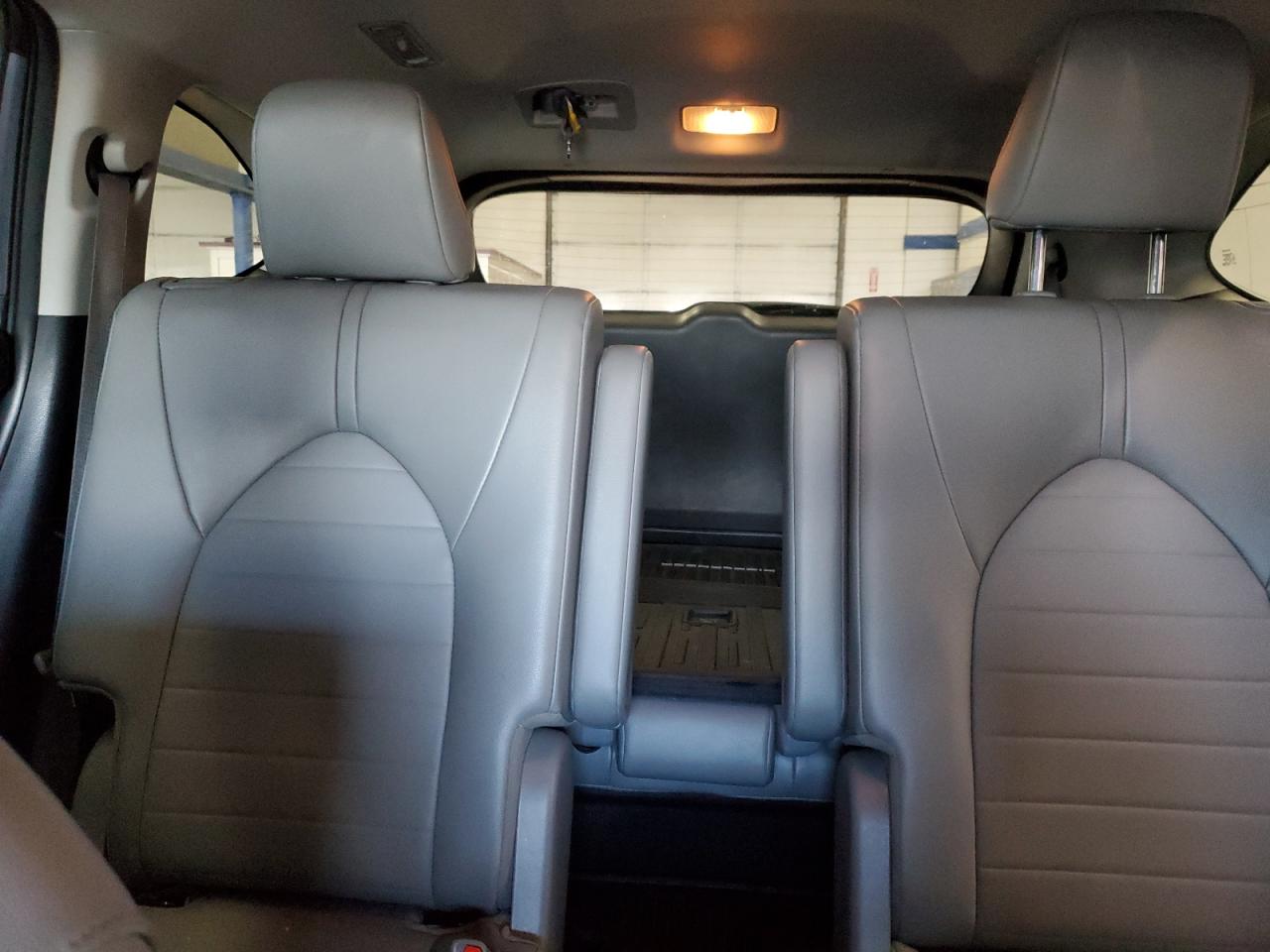 2022 Toyota Highlander Xle VIN: 5TDHZRBH9NS245710 Lot: 93304075