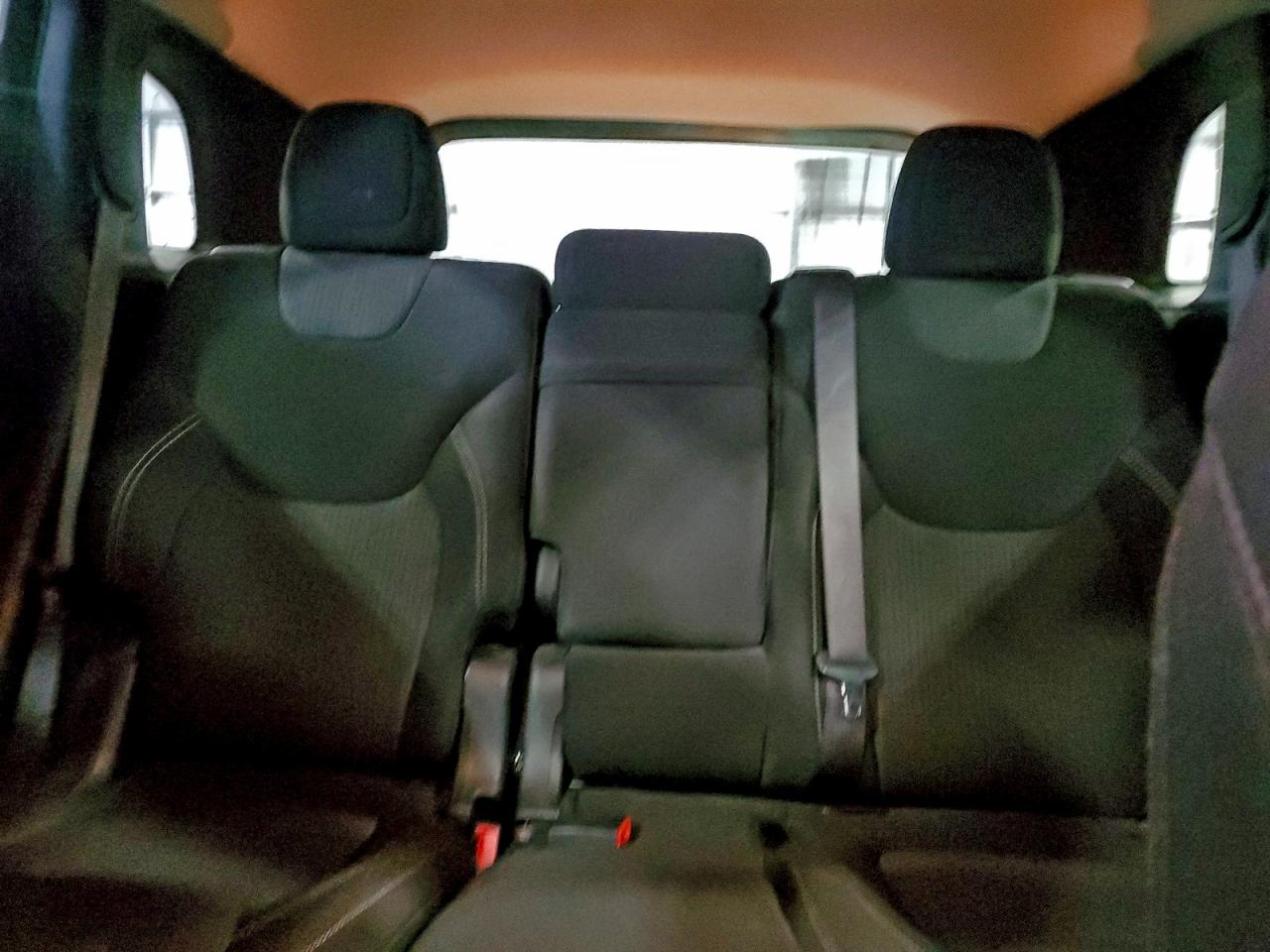 2017 Jeep Cherokee Latitude VIN: 1C4PJMCS5HW605009 Lot: 94439135