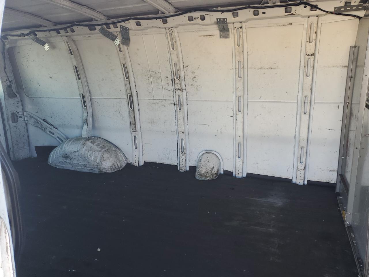 2008 GMC Savana G2500 Delivery Van VIN: 1GTGG29C481121686 Lot: 91623805