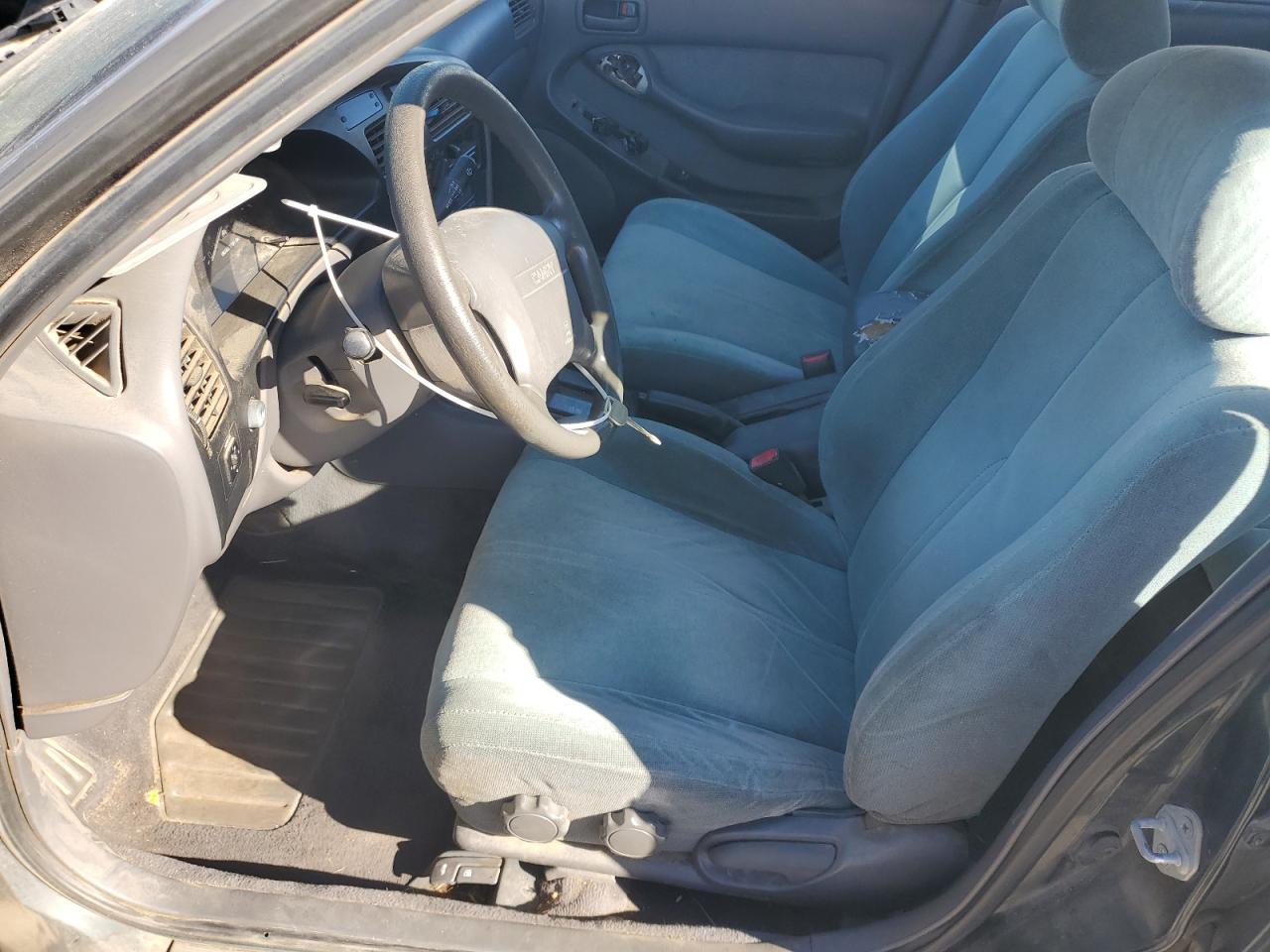 1992 Toyota Camry Le VIN: JT2SK12EXN0096513 Lot: 89700745