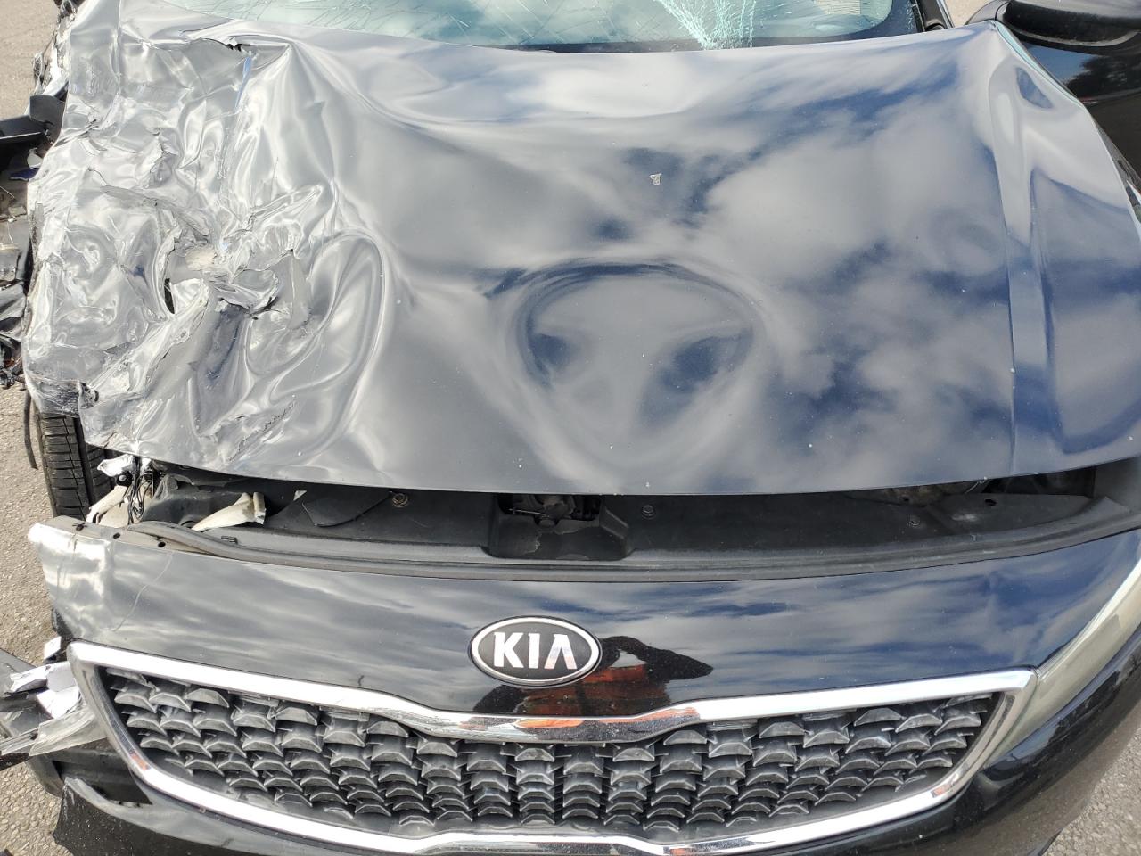 2017 Kia Forte Lx VIN: 3KPFK4A76HE126373 Lot: 93015835