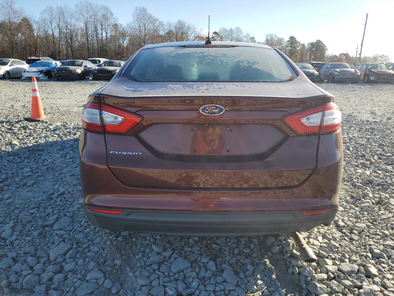 2016 Ford Fusion S VIN: 3FA6P0G77GR311952 Lot: 93231385