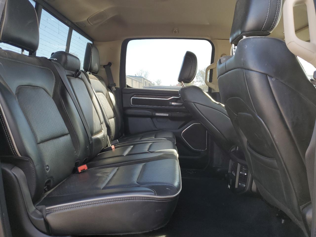 2019 Ram 1500 Laramie VIN: 1C6SRFJT6KN647722 Lot: 91457275