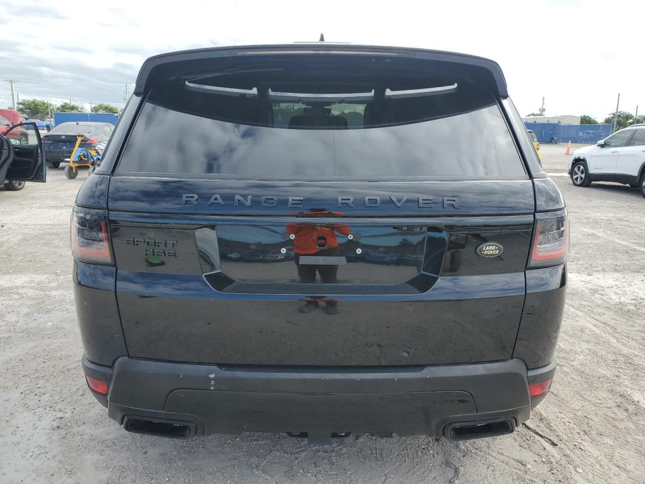2018 Land Rover Range Rover Sport Se VIN: SALWG2RK9JA405574 Lot: 92428935