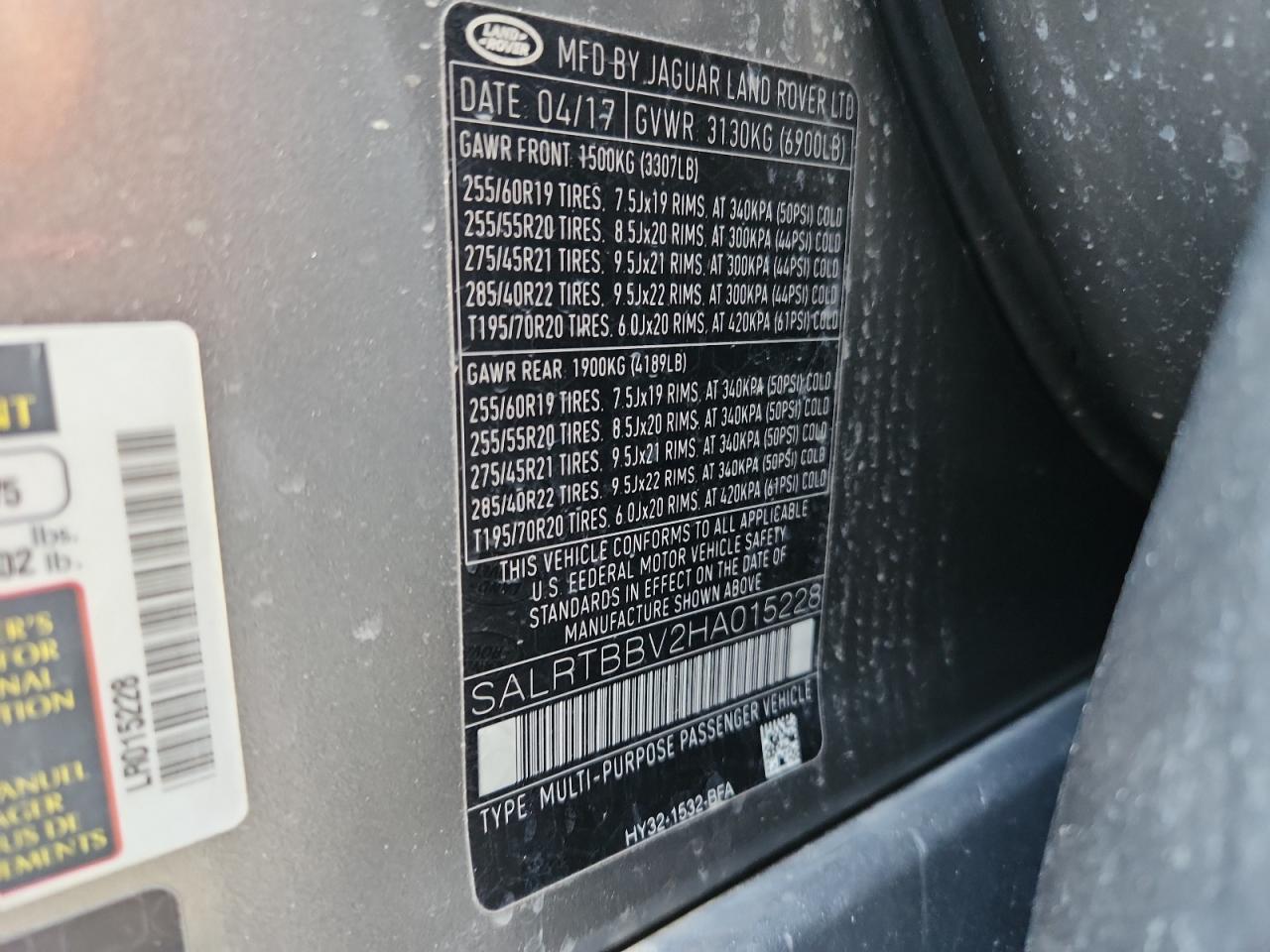 2017 Land Rover Discovery First Edition VIN: SALRTBBV2HA015228 Lot: 92192075