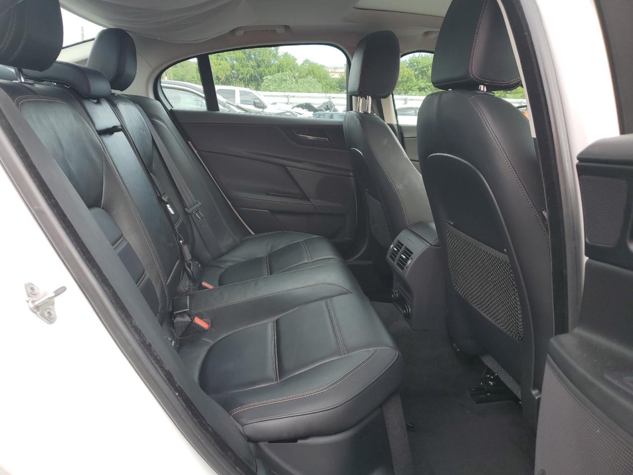 2017 Jaguar Xe Prestige VIN: SAJAE4BG6HA958929 Lot: 91513255