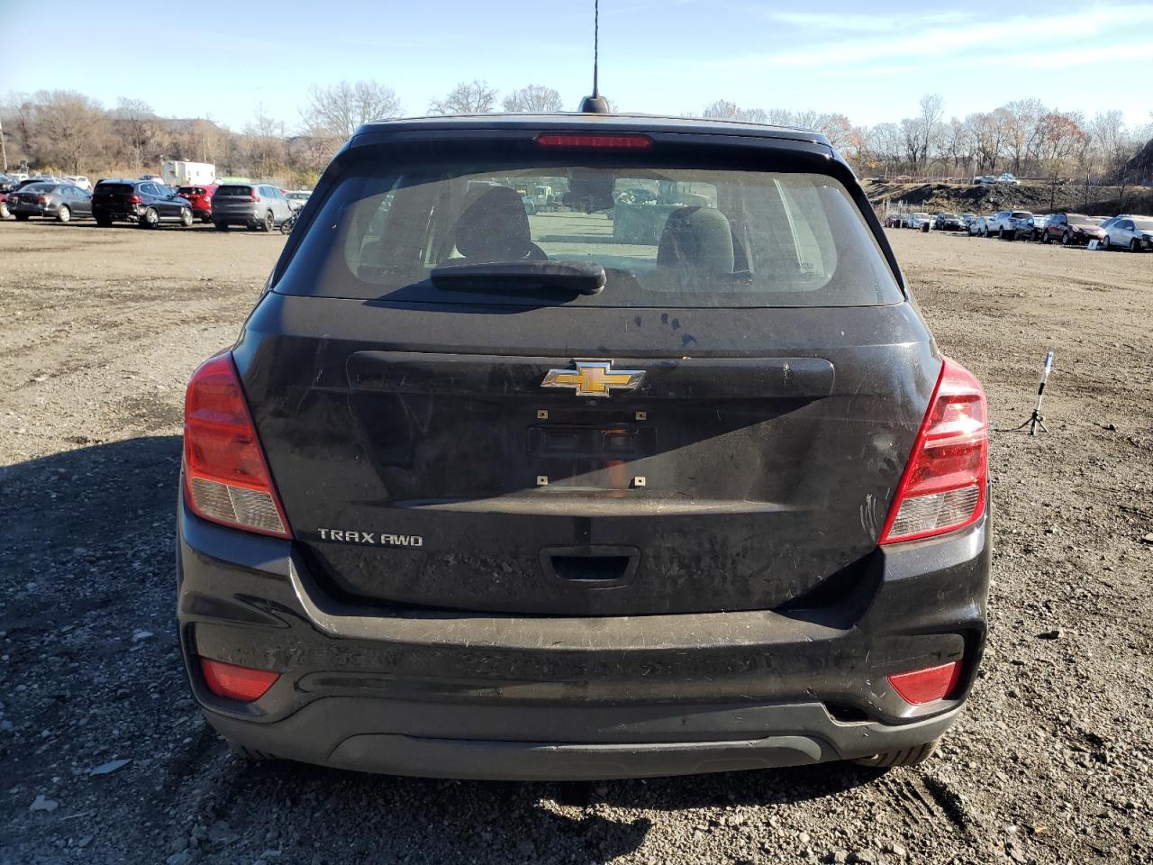 2019 Chevrolet Trax Ls VIN: 3GNCJNSB1KL117802 Lot: 93255795