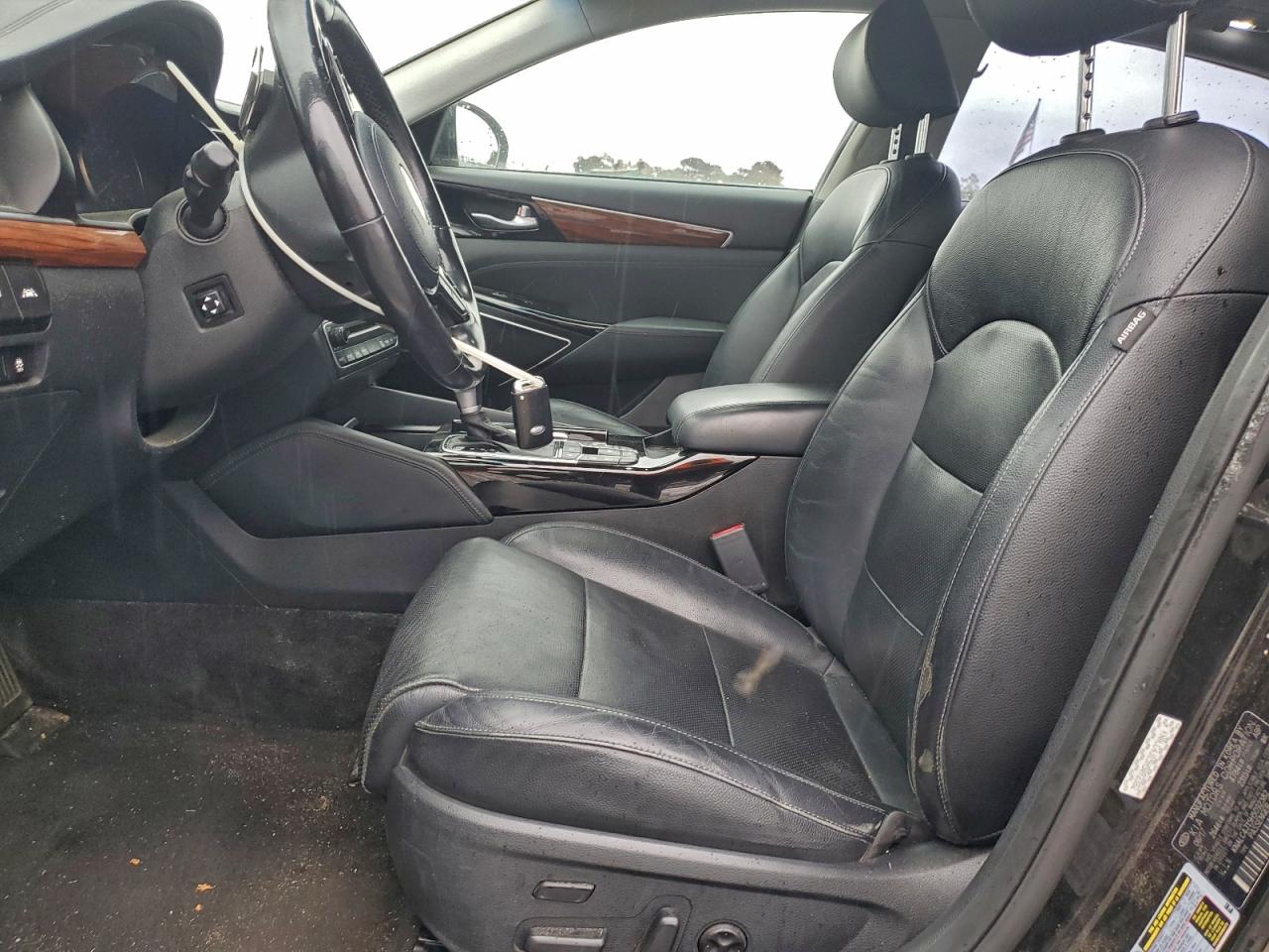 2017 Kia Cadenza Premium VIN: KNALC4J15H5092382 Lot: 91852535