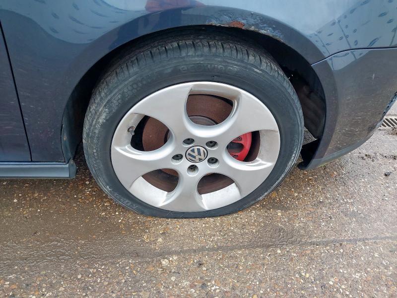 2005 VOLKSWAGEN GOLF GTI