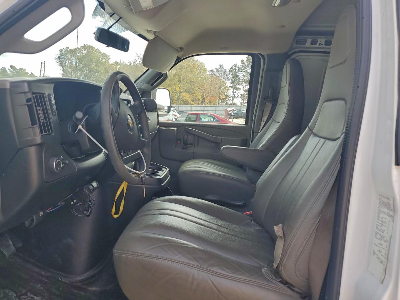 2018 Chevrolet Express G2500 VIN: 1GCWGAFG9J1162625 Lot: 93935275