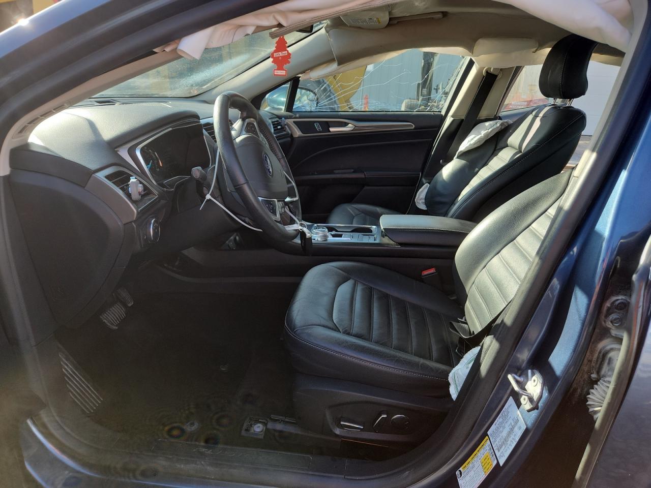 2018 Ford Fusion Se VIN: 3FA6P0HD7JR153561 Lot: 92323615