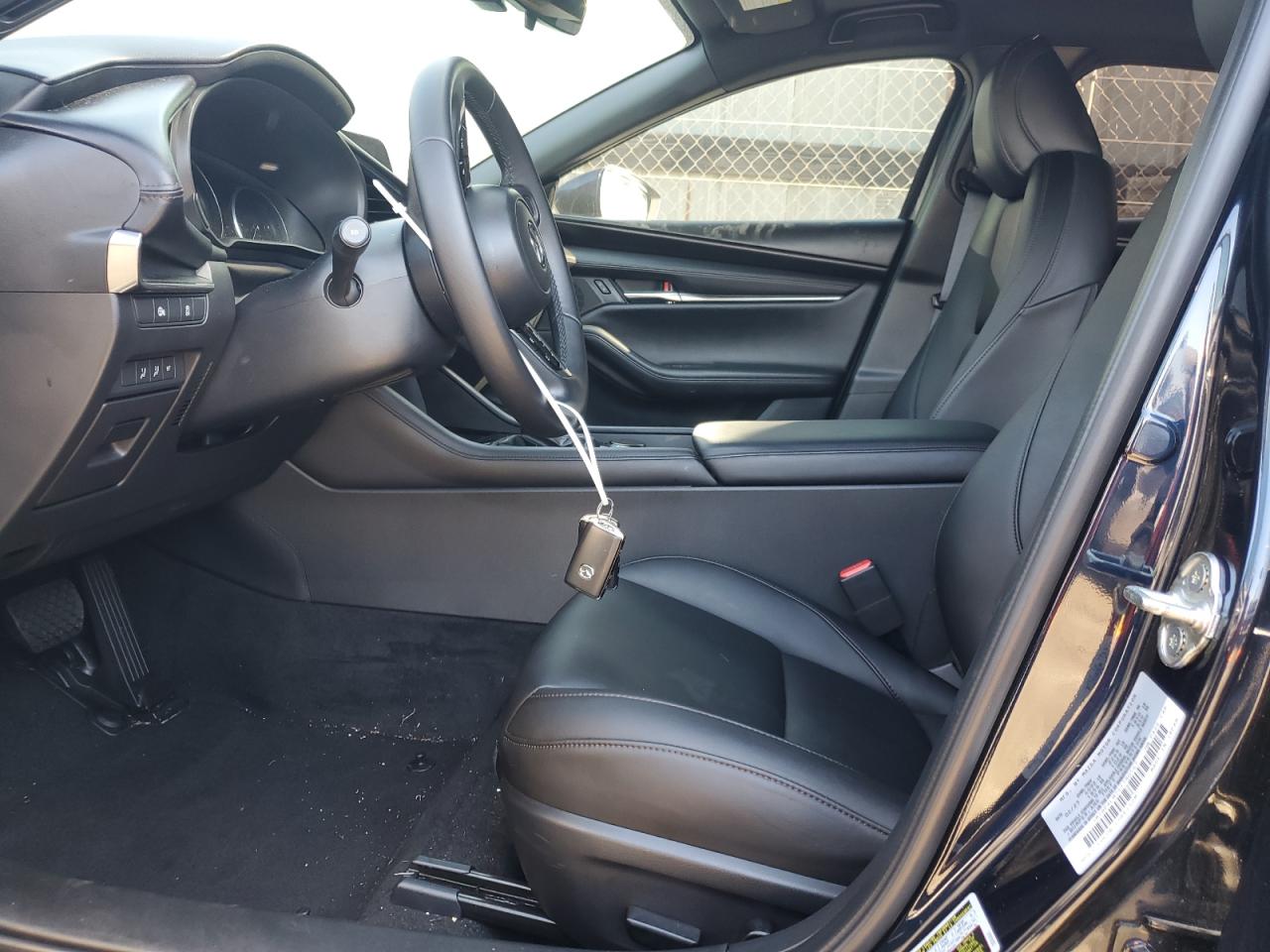 2025 Mazda 3 Preferred VIN: JM1BPALM7S1780567 Lot: 93695665