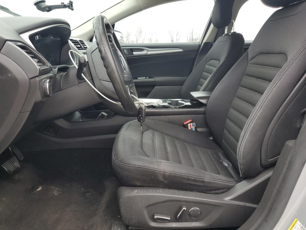 2014 Ford Fusion Se VIN: 1FA6P0H7XE5372551 Lot: 93352935