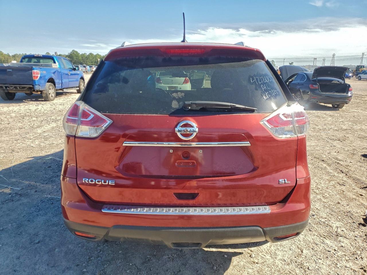 2015 Nissan Rogue S VIN: 5N1AT2MT1FC793551 Lot: 93473035