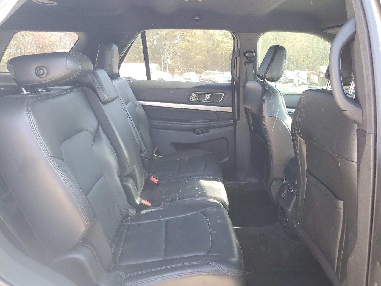 2018 Ford Explorer Xlt VIN: 1FM5K7D88JGB97383 Lot: 92892645