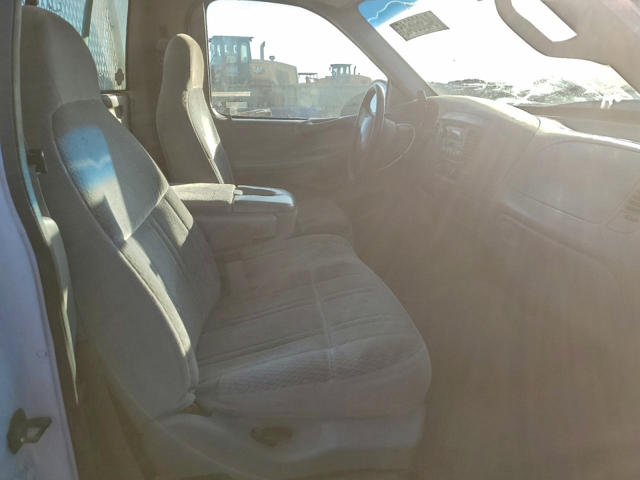 1998 Ford F150 VIN: 2FTRF1763WCA41245 Lot: 94360645