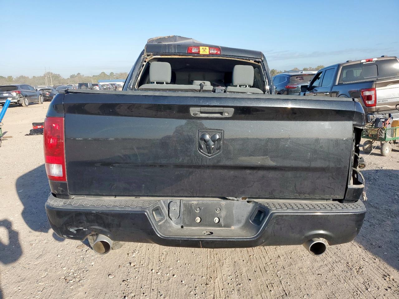 2016 Ram 1500 St VIN: 1C6RR6KT8GS298410 Lot: 92243315