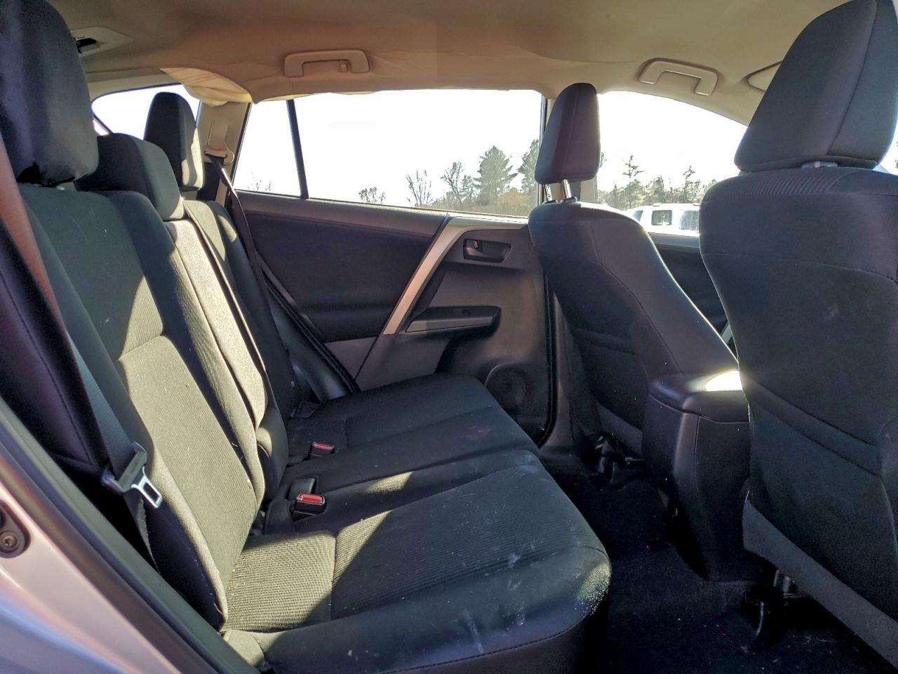 2016 Toyota Rav4 Le VIN: 2T3BFREV5GW519907 Lot: 93924315