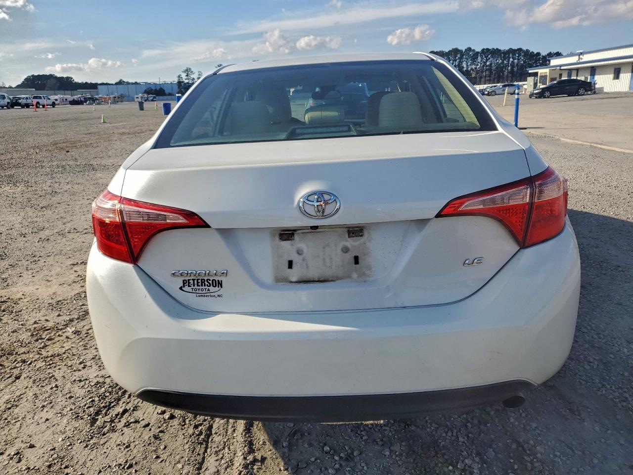 2018 Toyota Corolla L VIN: 5YFBURHE9JP814916 Lot: 94506375