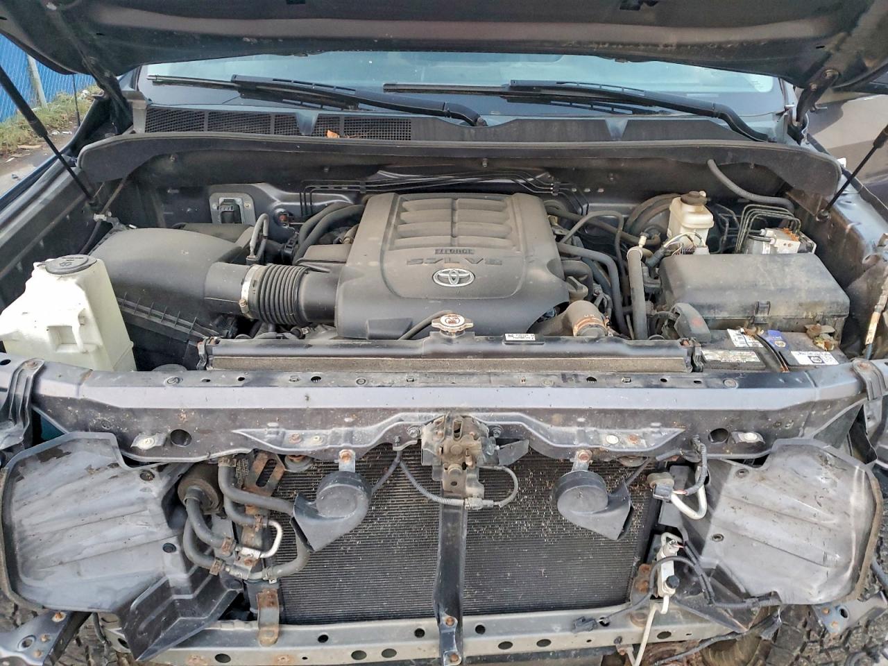 2018 Toyota Tundra Crewmax Sr5 VIN: 5TFDY5F17JX727958 Lot: 92664805