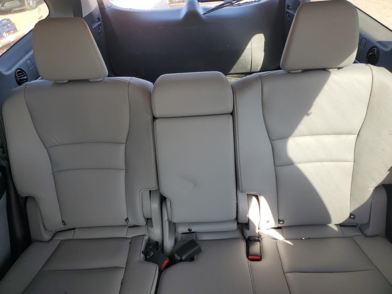 2022 Honda Pilot Se VIN: 5FNYF5H23NB031174 Lot: 92202685