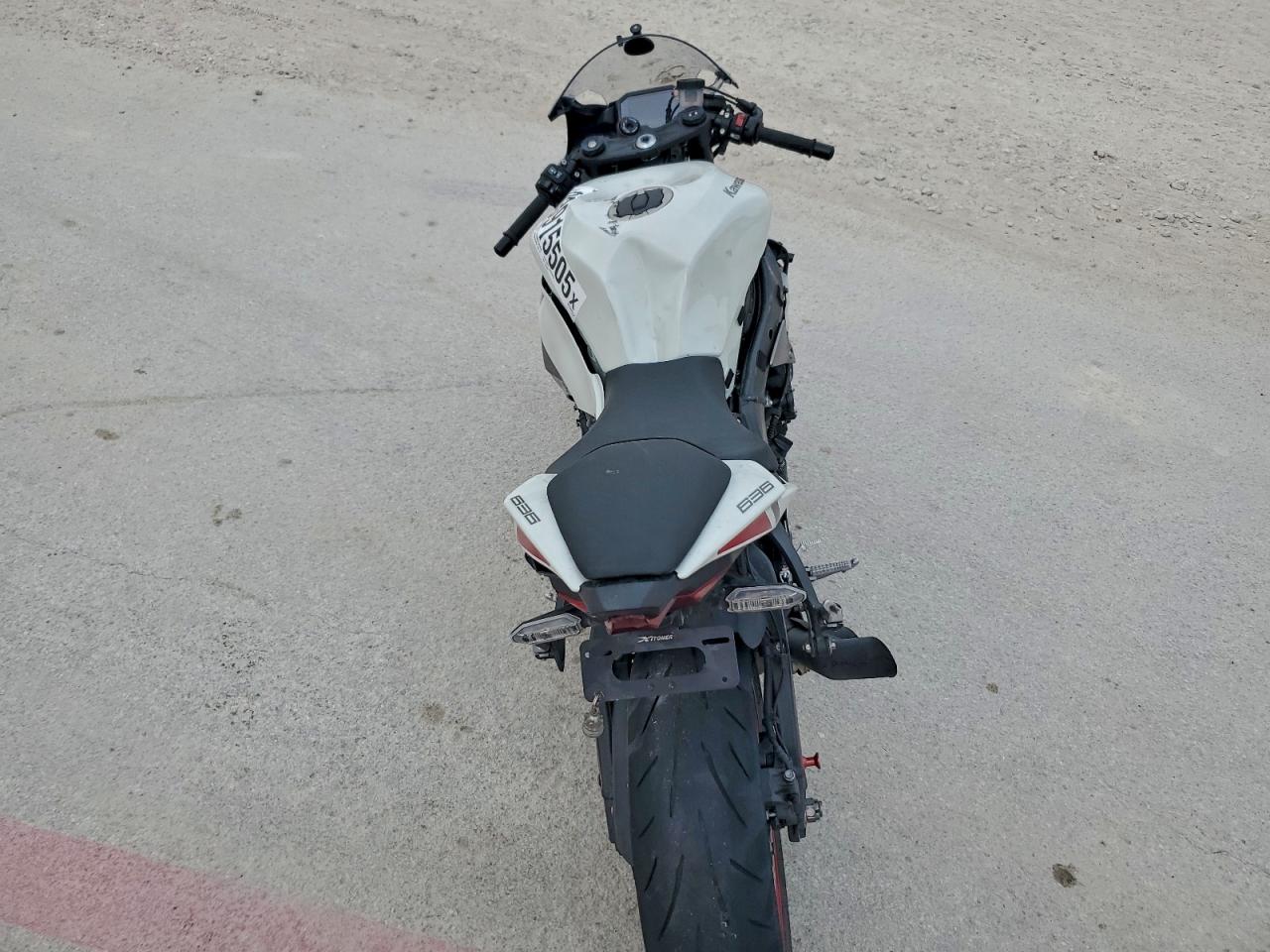 2025 Kawasaki Zx636 K VIN: JKBZXJJ10SA024608 Lot: 93915505