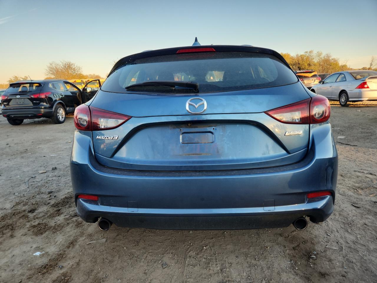 2018 Mazda 3 Grand Touring VIN: 3MZBN1M34JM267674 Lot: 91350605