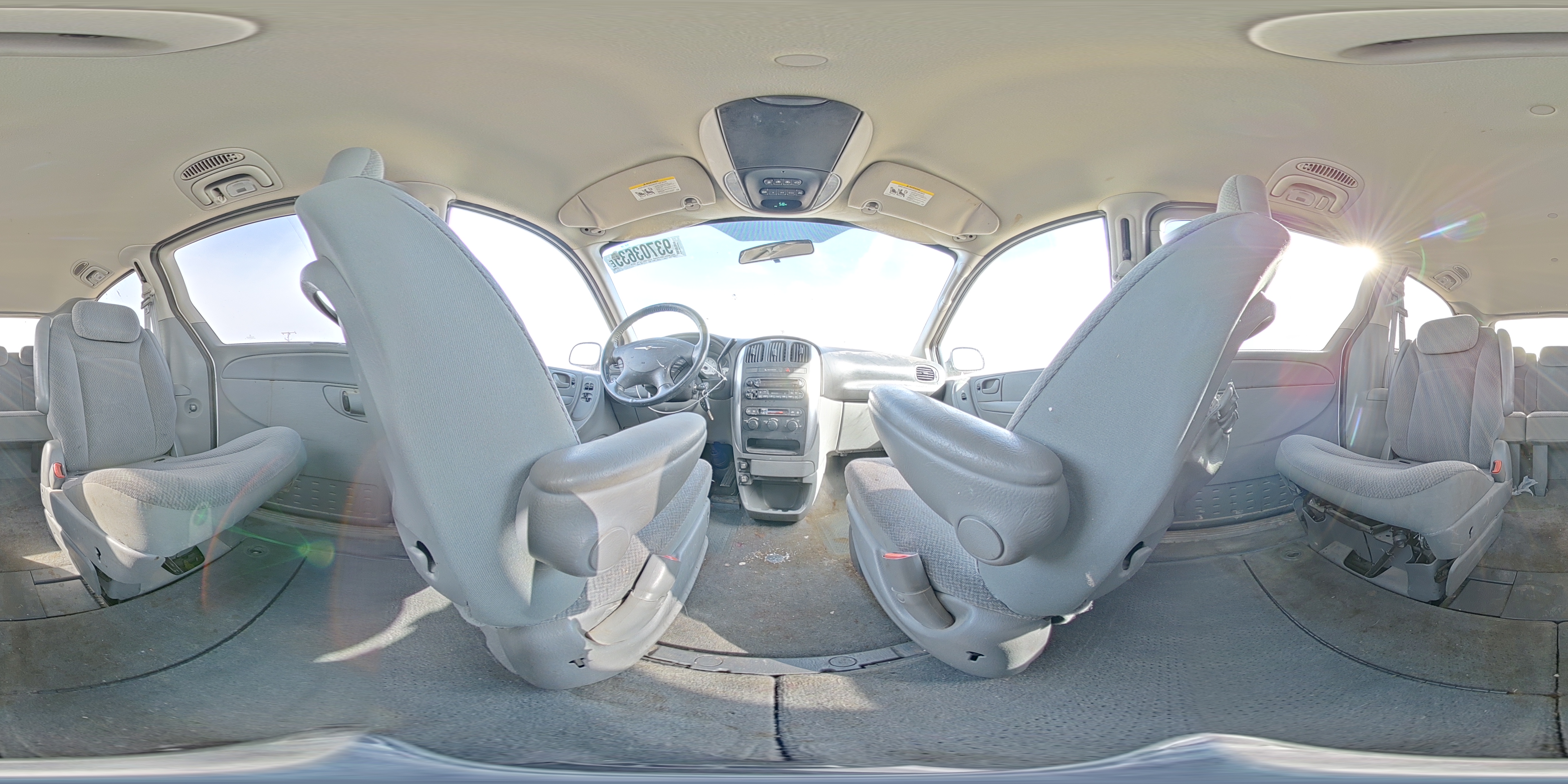 2005 Chrysler Town & Country Touring VIN: 2C4GP54L65R251422 Lot: 93703635