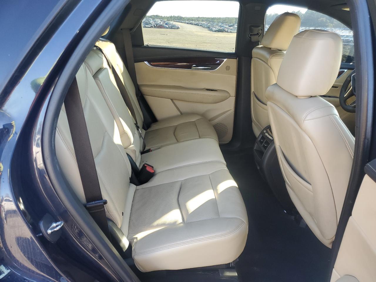 2017 Cadillac Xt5 Premium Luxury VIN: 1GYKNCRS0HZ107521 Lot: 91261475