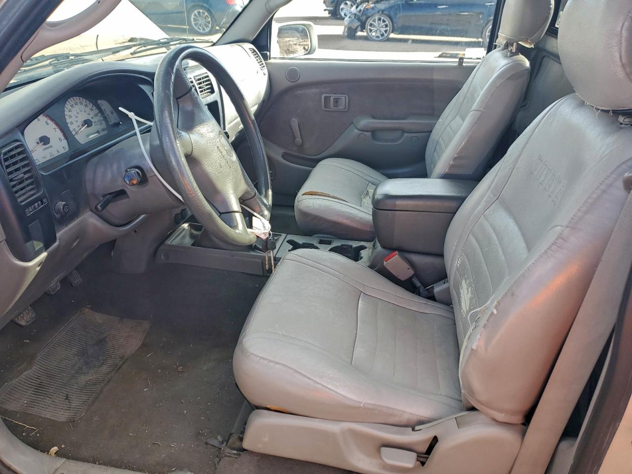 2002 Toyota Tacoma VIN: 5TENL42NX2Z006579 Lot: 93843895