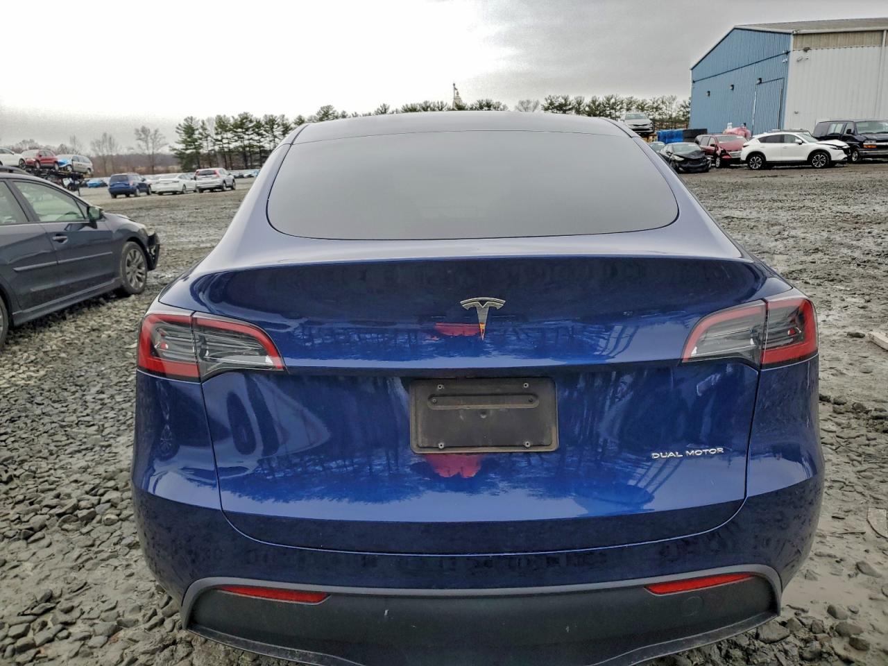 2023 Tesla Model Y VIN: 7SAYGAEE2PF638337 Lot: 93738425