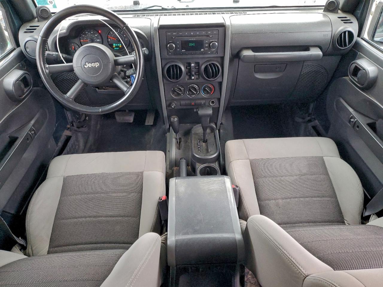 2008 Jeep Wrangler Unlimited X VIN: 1J4GA39178L529409 Lot: 93607805