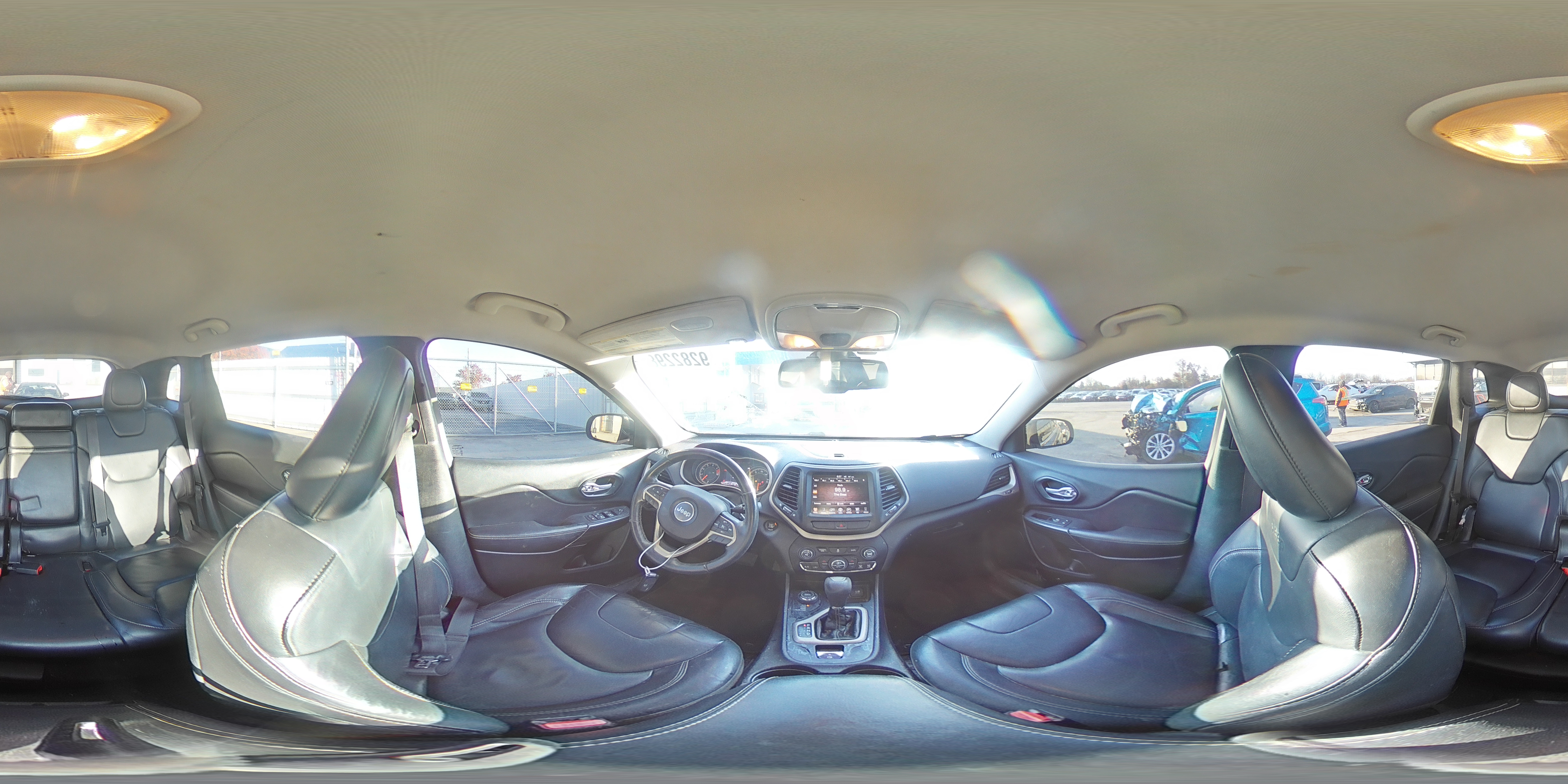 2016 Jeep Cherokee Limited VIN: 1C4PJMDB0GW289306 Lot: 92822985