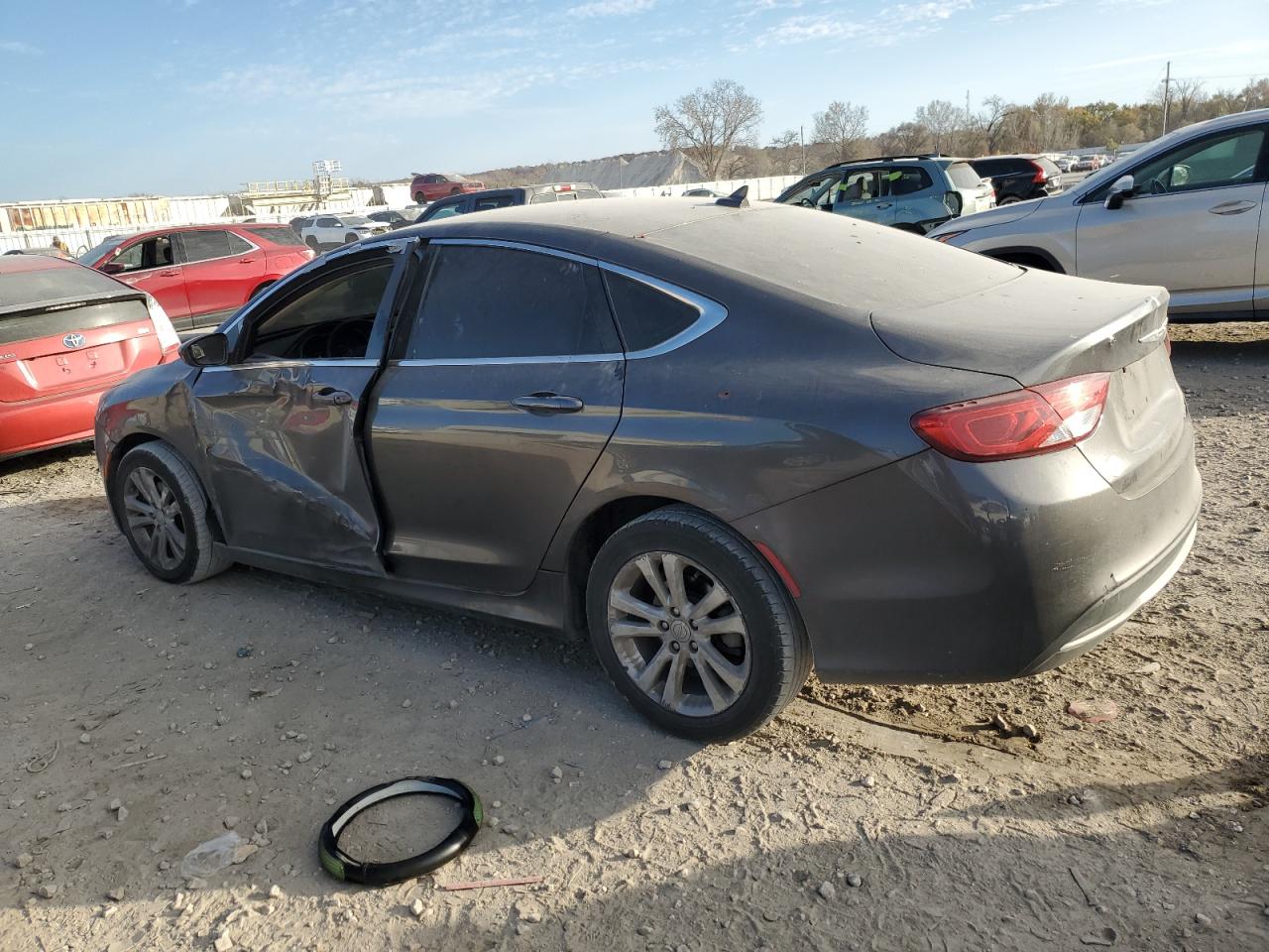 2015 Chrysler 200 Limited VIN: 1C3CCCAB1FN655726 Lot: 91944075