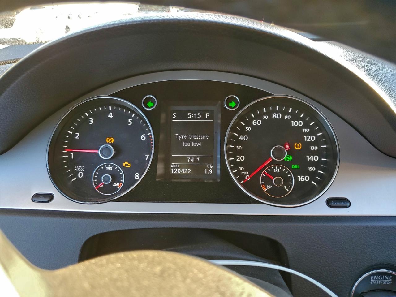 2010 Volkswagen Passat Komfort VIN: WVWJM7AN2AE102593 Lot: 85440265