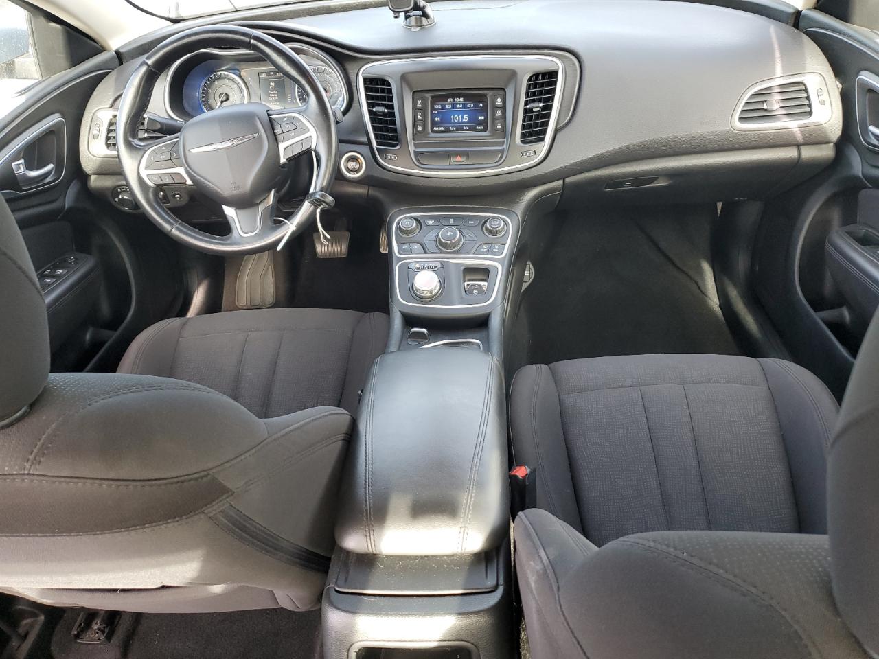 2015 Chrysler 200 Limited VIN: 1C3CCCAB3FN695595 Lot: 91815415