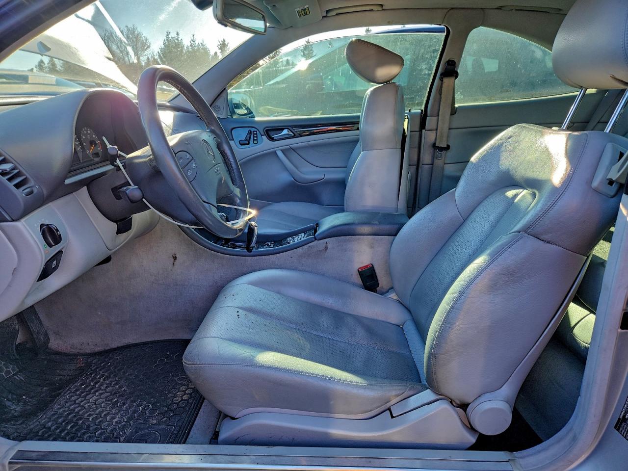 2002 Mercedes-Benz Clk 430 VIN: WDBLJ70G22T099002 Lot: 93419065