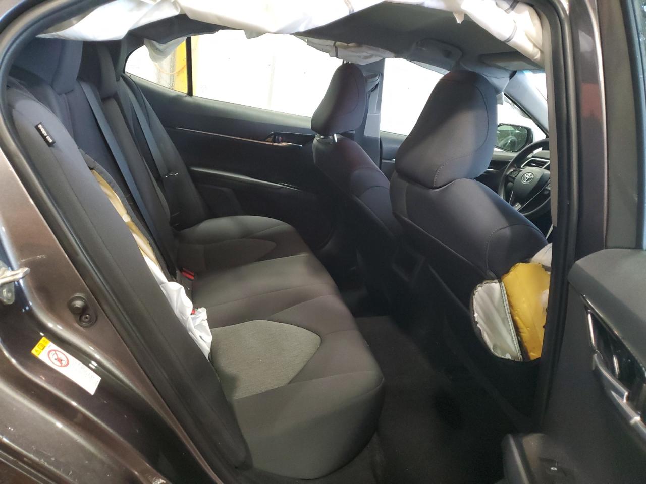 2018 Toyota Camry L VIN: 4T1B11HK5JU557882 Lot: 91932785