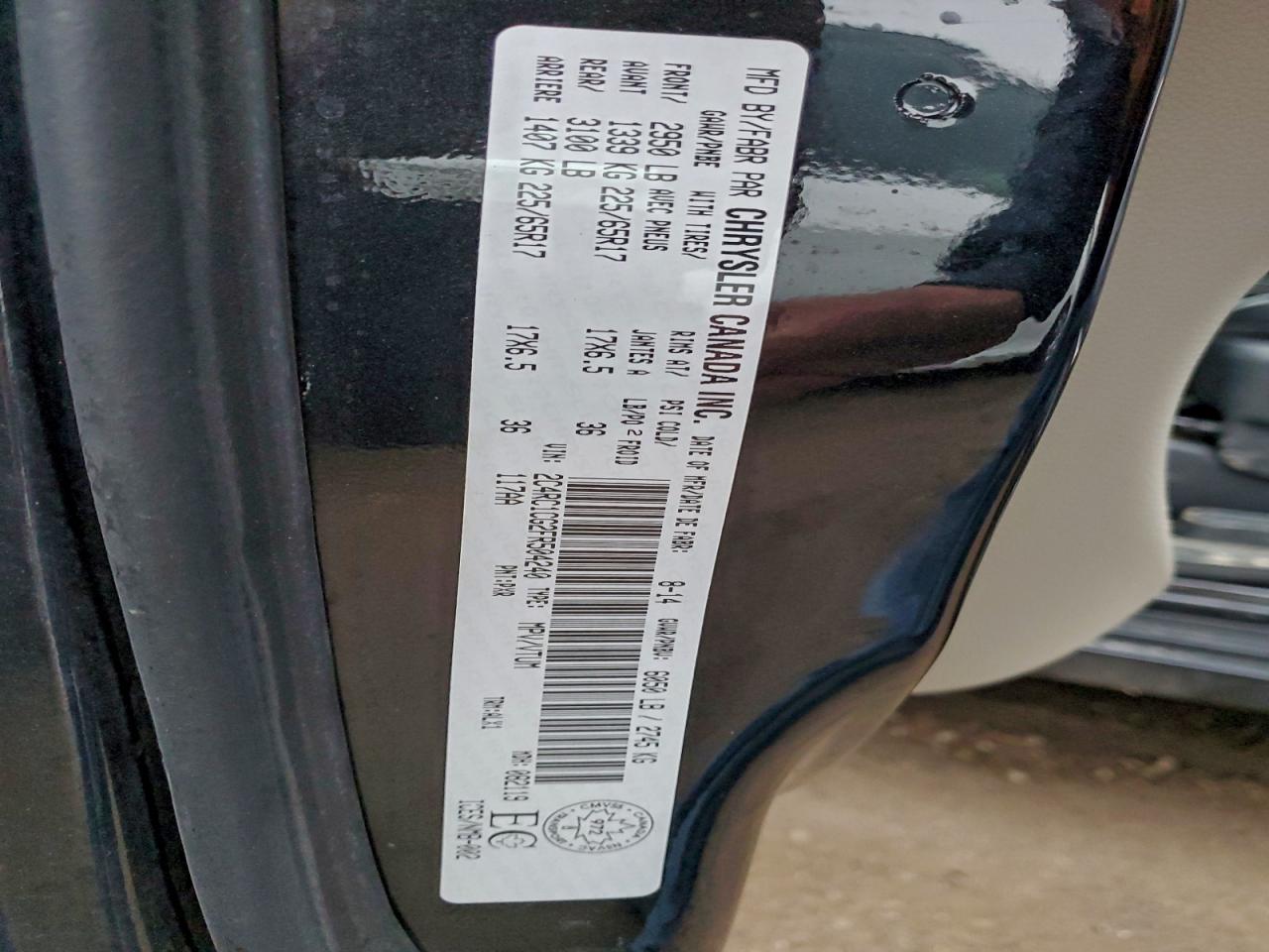 2015 Chrysler Town & Country Touring L VIN: 2C4RC1CG2FR504240 Lot: 93453095