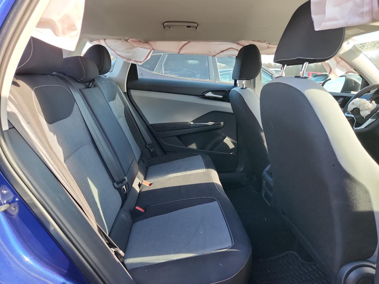 2024 Volkswagen Taos S VIN: 3VV8X7B21RM036121 Lot: 92115455