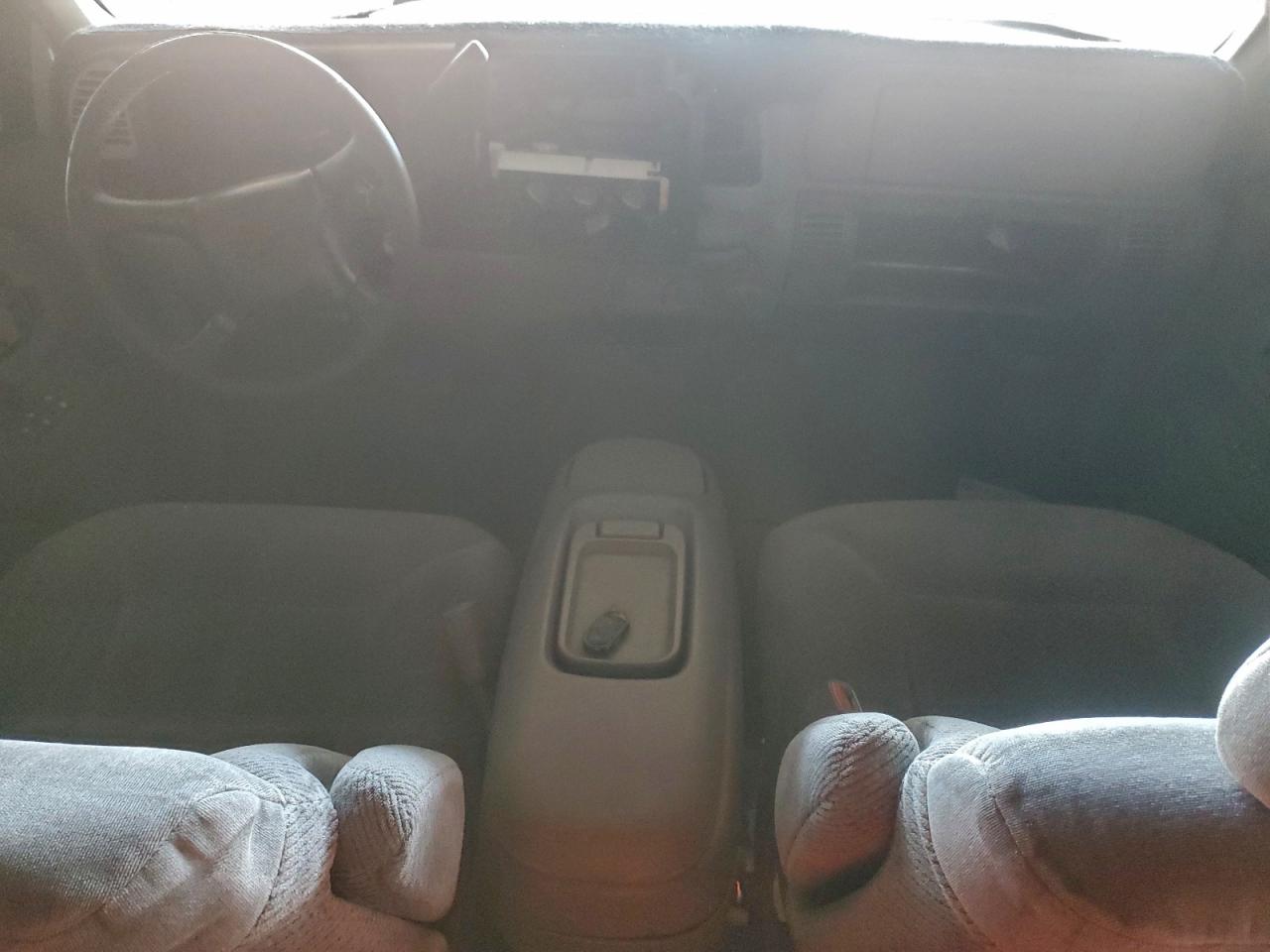 1999 Chevrolet Tahoe C1500 VIN: 1GNEC13R2XJ542855 Lot: 94631355