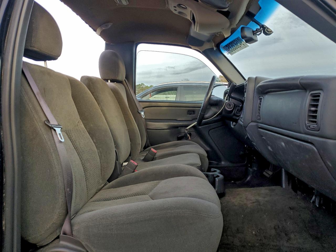 2004 Chevrolet Silverado C1500 VIN: 1GCEC14V74Z330308 Lot: 94583535