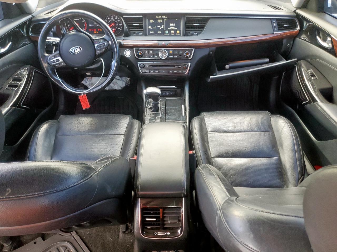 2017 Kia Cadenza Premium VIN: KNALC4J10H5092015 Lot: 92004095