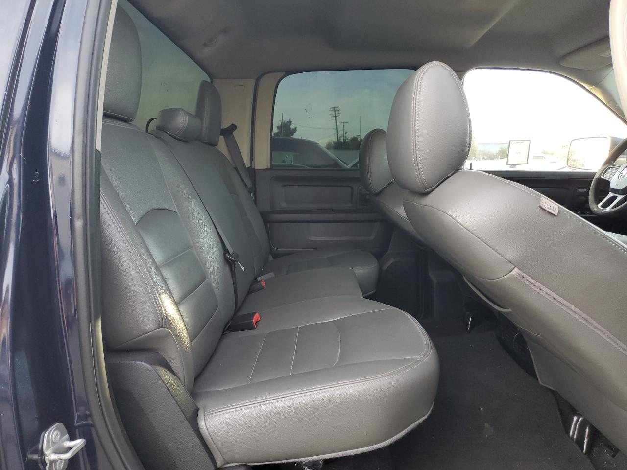 2017 Ram 1500 St VIN: 1C6RR6KT6HS730672 Lot: 92077155