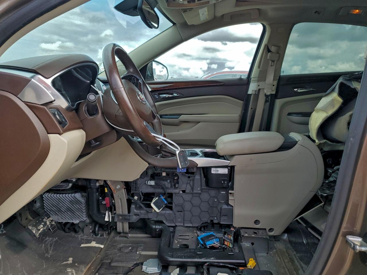 2015 Cadillac Srx Luxury Collection VIN: 3GYFNBE36FS609390 Lot: 94076055